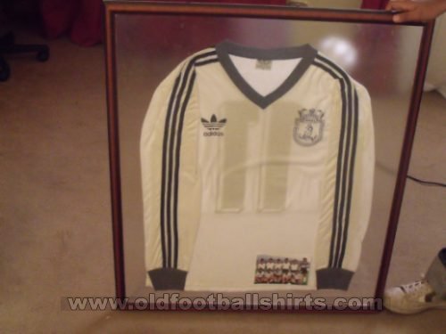 Naval de Talcahuano Home football shirt 1990