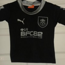 Burnley Fora camisa de futebol 2014 - 2015 sponsored by BFC82