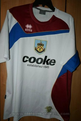 Burnley Training/Freizeit Fußball-Trikots 2009 - 2010