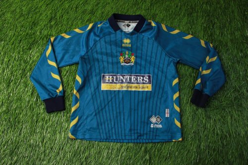 Burnley Goalkeeper football shirt 2006 - 2007