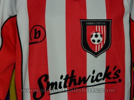 Derry City Home Camiseta de Fútbol (unknown year)