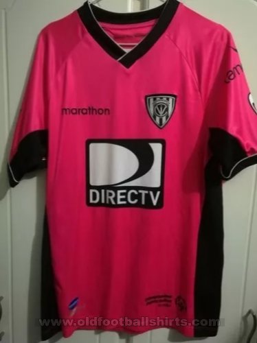 Independiente Away football shirt 2013