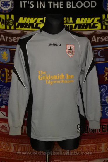Longford Town Goalkeeper football shirt (unknown year)