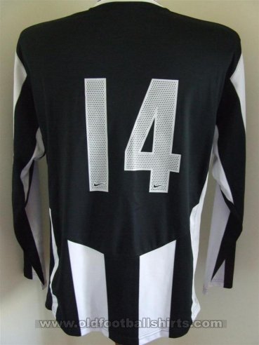 Brigg Town FC Home football shirt (unknown year)