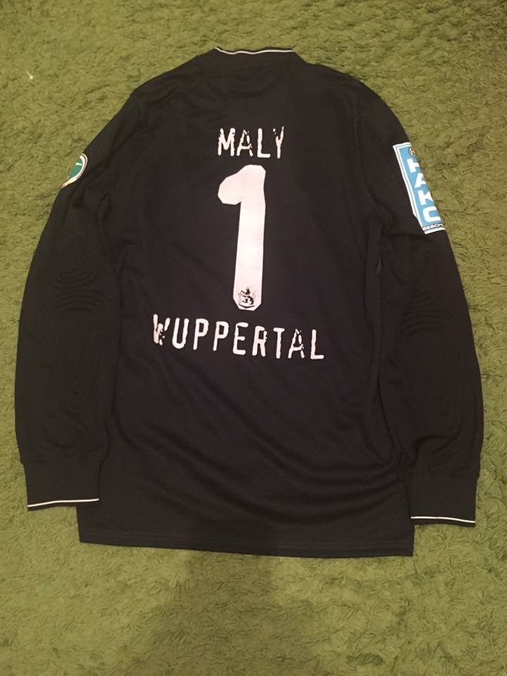 T-shirt De Fan De Football D'allemagne Avec Le Thème Du Ballon Et Du