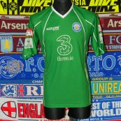 Away football shirt (unknown year)