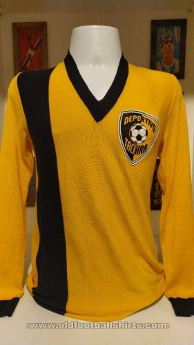 Deportivo Táchira FC Home football shirt 1980