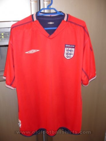 England Away football shirt 2002 - 2004