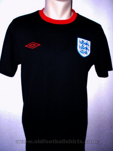 England Third football shirt 2010 - 2011