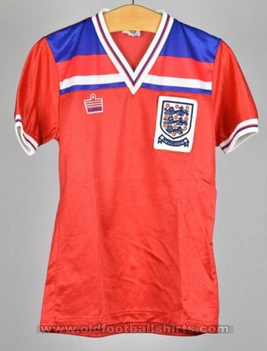 England Away football shirt 1980 - 1983