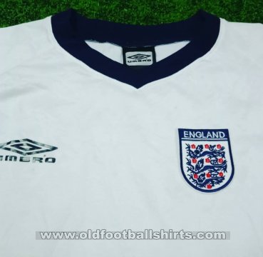 England Training/Leisure football shirt 1999