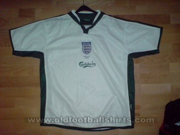 England Training/Leisure football shirt (unknown year)