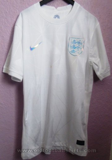 England Womens Teams football shirt 2022