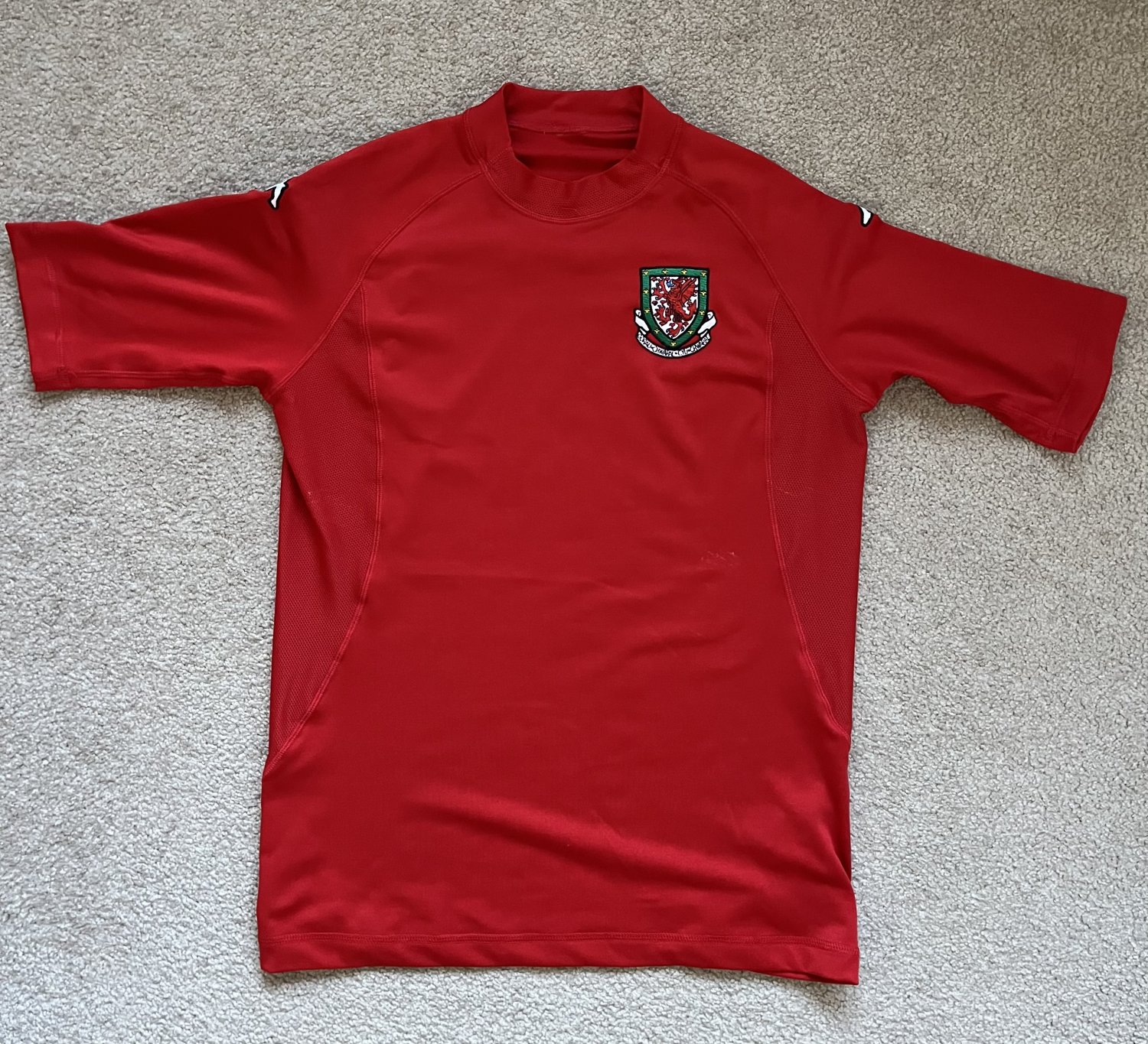 Wales Home football shirt 2004 - 2006.