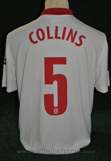 Wales Μακριά φανέλα ποδόσφαιρου 2010 - 2011