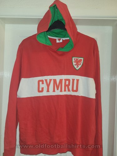 Wales Training/Leisure football shirt (unknown year)
