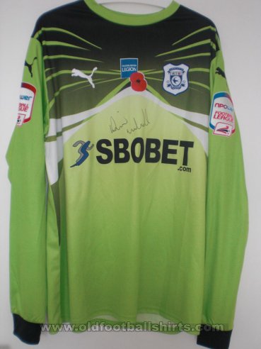 Cardiff City Penjaga gol baju bolasepak 2010 - 2011