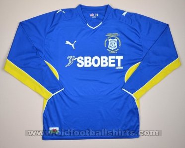 Cardiff City Home Maillot de foot 2009 - 2010