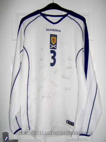 Scotland Away football shirt 2003 - 2005