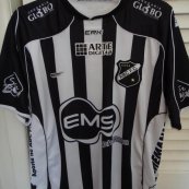 Home football shirt 2010 - 2011