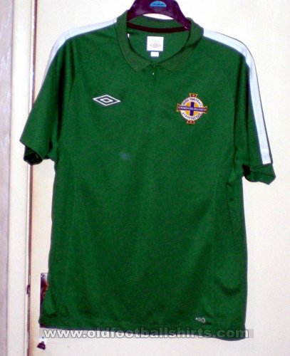 Northern Ireland Training/Leisure football shirt (unknown year)