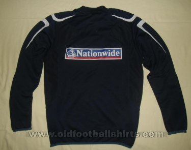 Northern Ireland Training/Leisure football shirt 2006
