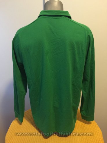 Northern Ireland Training/Leisure football shirt 2011 - 2012