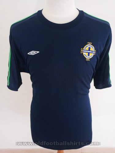 Northern Ireland Training/Leisure football shirt (unknown year)