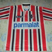 Away football shirt 1995