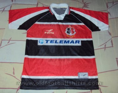 Santa Cruz Home football shirt 2000