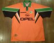 Republic of Ireland Away football shirt 1997 - 1998