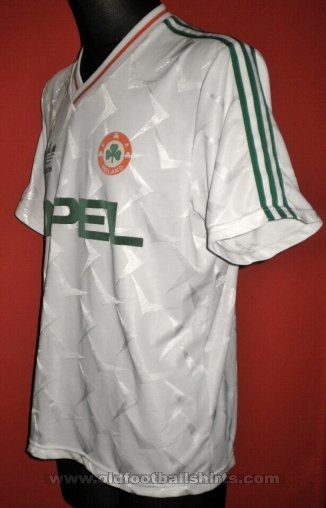 Republic of Ireland Away football shirt 1990 - 1992