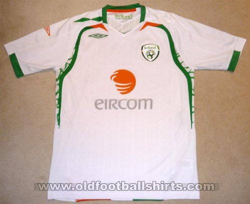 Republic of Ireland Away football shirt 2007 - 2009