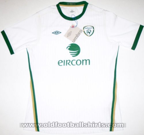 Republic of Ireland Away football shirt 2010 - 2012