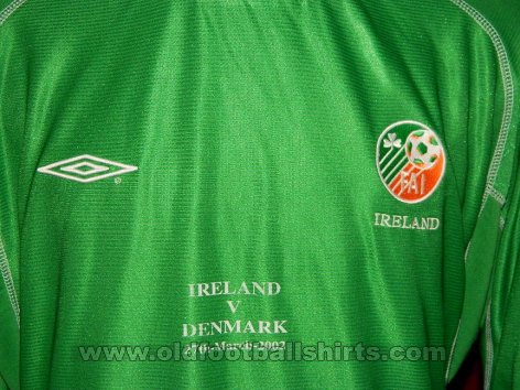 Republic of Ireland Home football shirt 2001 - 2003
