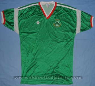Republic of Ireland Special football shirt 1988 - 1990