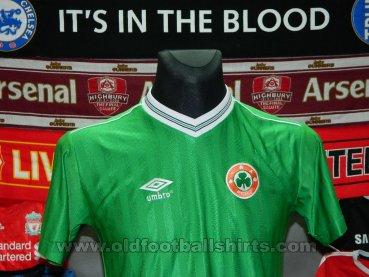 Republic of Ireland Special football shirt 2000