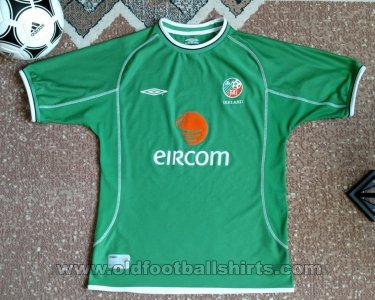 Republic of Ireland Home football shirt 2001 - 2003
