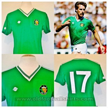 Republic of Ireland Home football shirt 1985