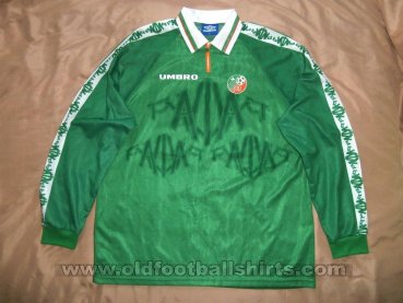 Republic of Ireland Home football shirt 1996 - 1998