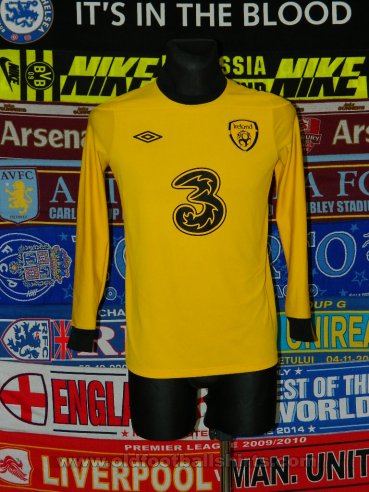 Republic of Ireland Goalkeeper football shirt 2012 - 2014