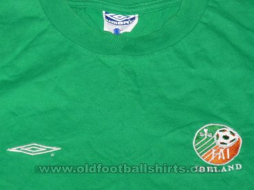 Republic of Ireland Training/Leisure football shirt 2002