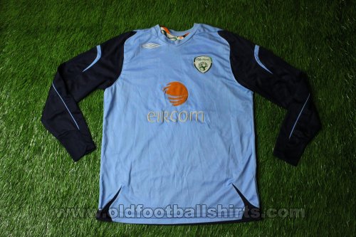 Republic of Ireland Goalkeeper football shirt 2006 - ?