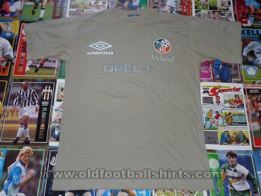Republic of Ireland Training/Leisure football shirt (unknown year)