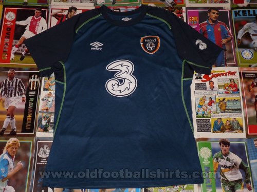 Republic of Ireland Training/Leisure football shirt 2014