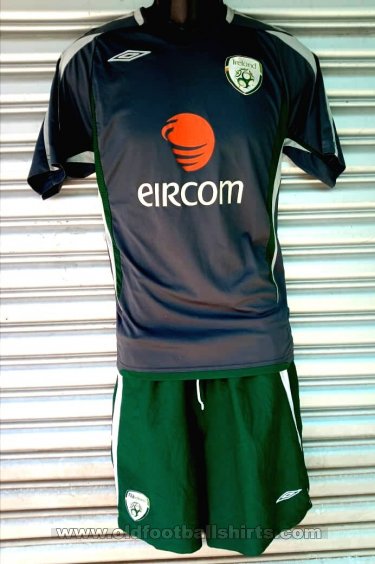 Republic of Ireland Special football shirt 2005 - 2006