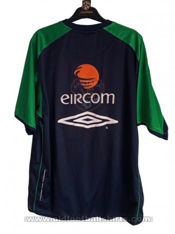 Republic of Ireland Training/Leisure football shirt 2003 - 2004
