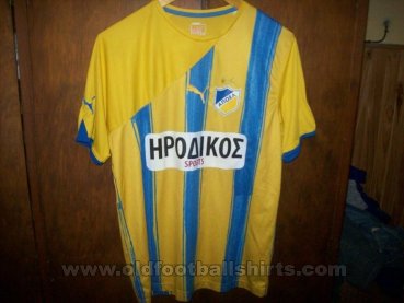 APOEL Home football shirt 2010 - 2011