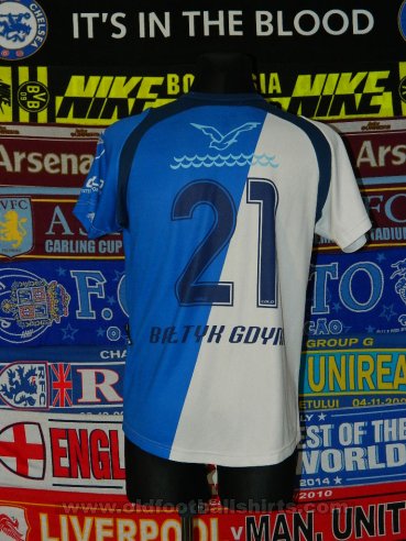 Bałtyk Gdynia Home football shirt (unknown year)