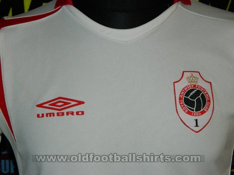 Royal Antwerp Football Club Home football shirt 2006 - 2007